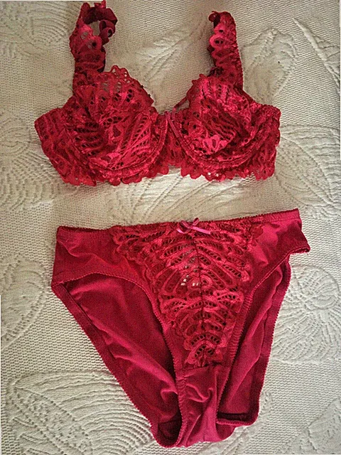 1 SET Damen Spitze Bügel BH Dessous + Slip Reizwäsche Unterwäsche- 30 ° Wäsche