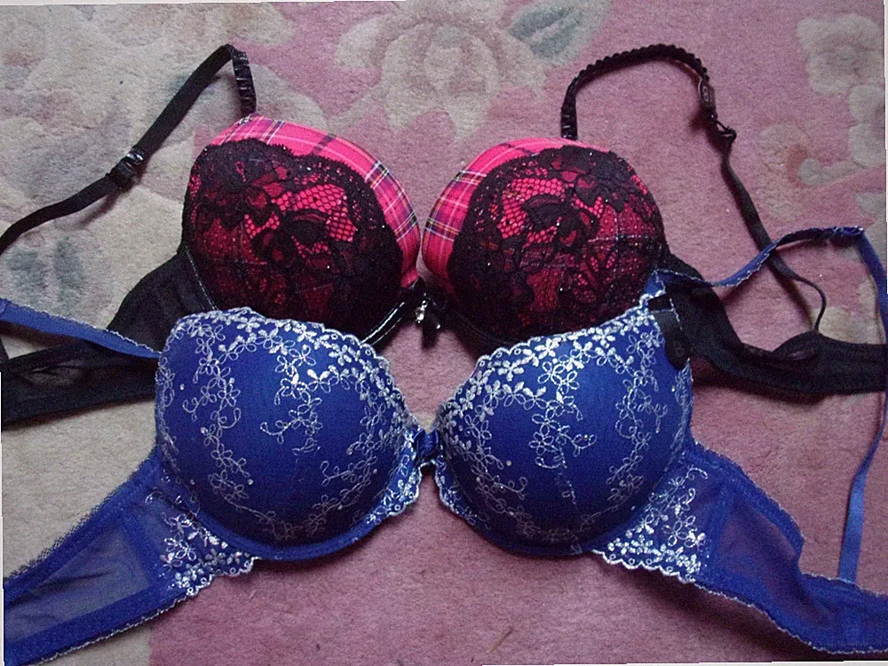 2 Stk. Super Push Up BH Dessous Stickerei Spitze Tartan Schotten Karo 80B neu