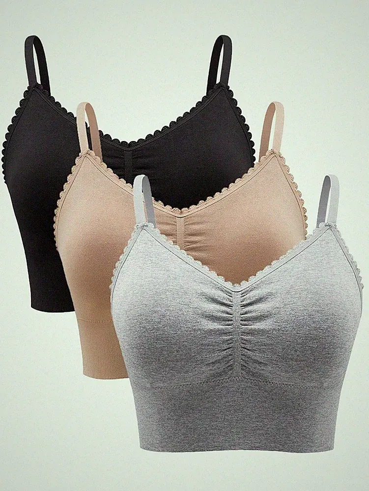 3 teiliges Set Nahtloser, Drahtloser BH in großen Größen mit elegantem Billig24