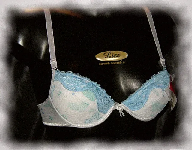 #36 | Push up BH - mit Spitze - weiß-blau - EU-Gr. 90 B