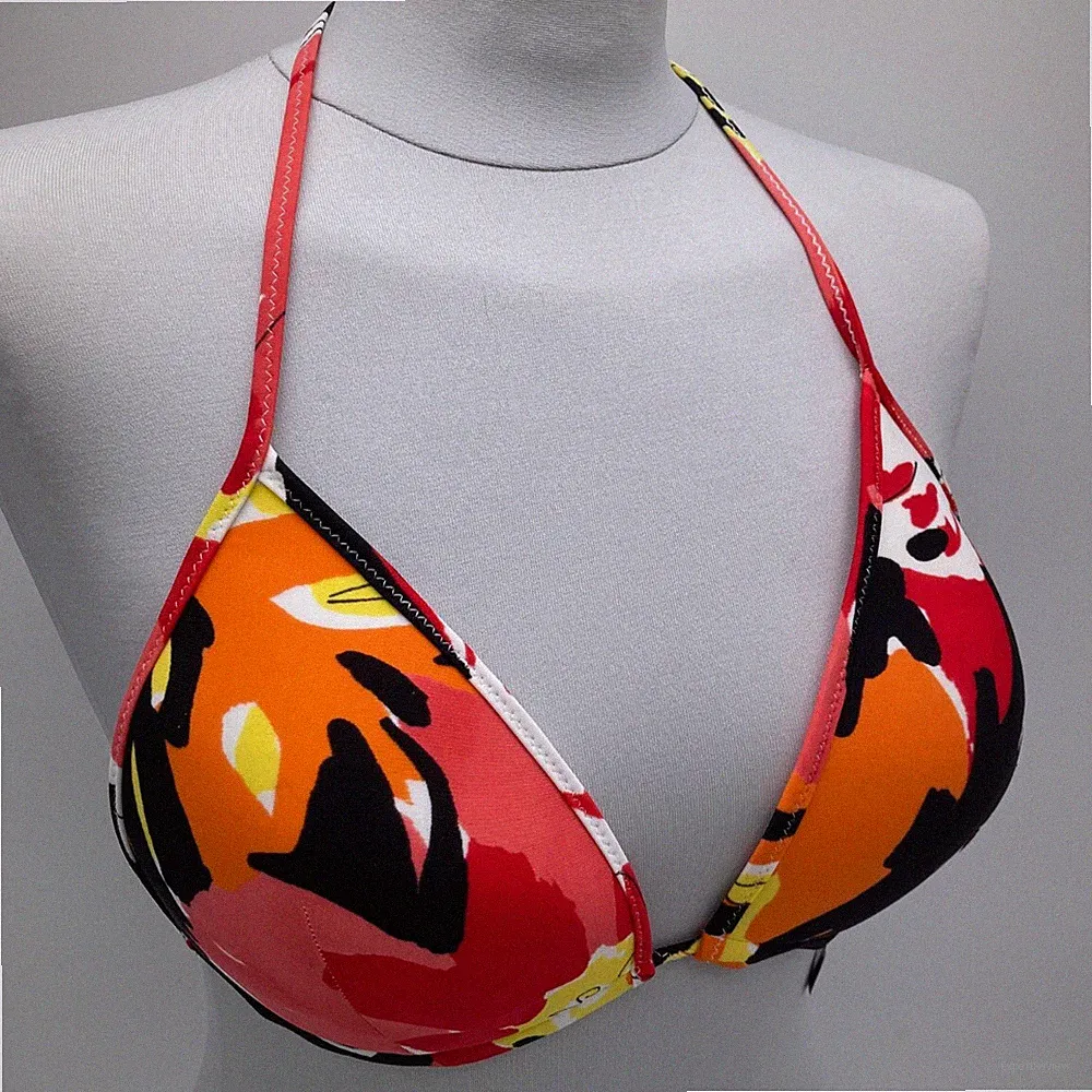 ALBA MODA Bikini-Oberteil Triangel-BH 44B Rot schwarz bunt neu ohne Etikett