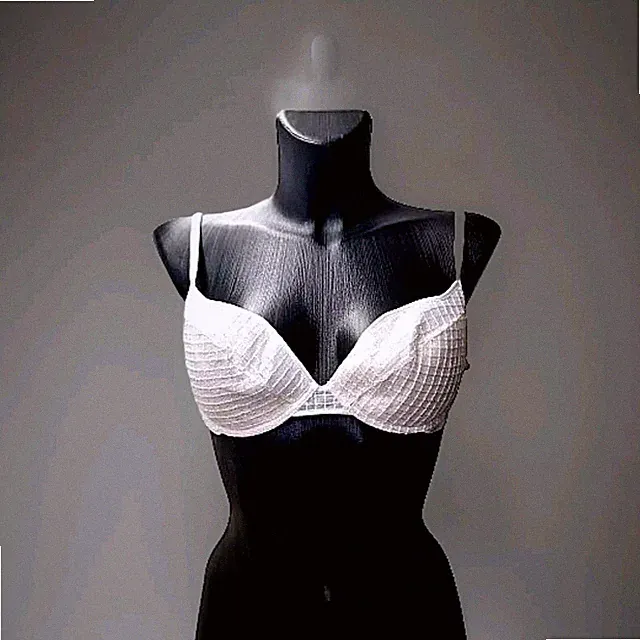 Andres Sarda Risk exklusiver Bügel BH gepolstert D Gr. 85 B *Luxus Lingerie Neu
