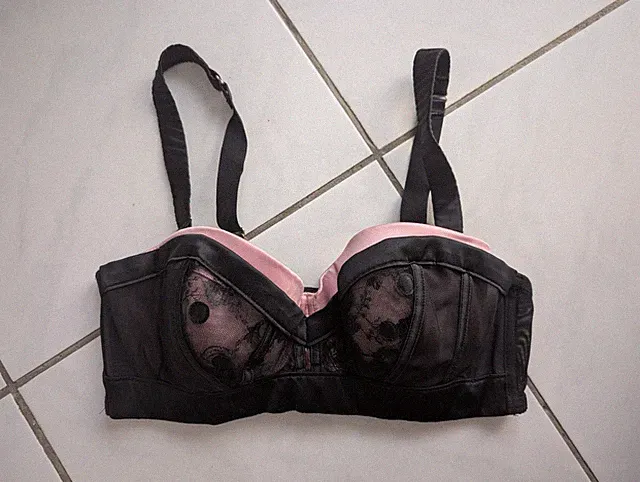 Ann Kathrin Götze BH Hunkemöller 80C