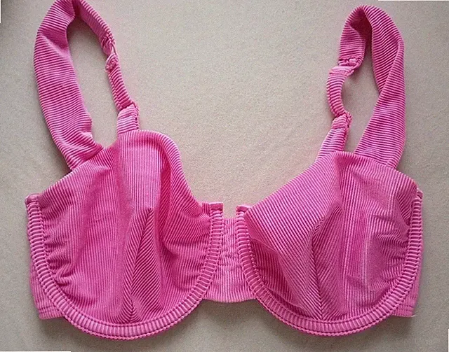 Asos BH Gr. 65 H pink