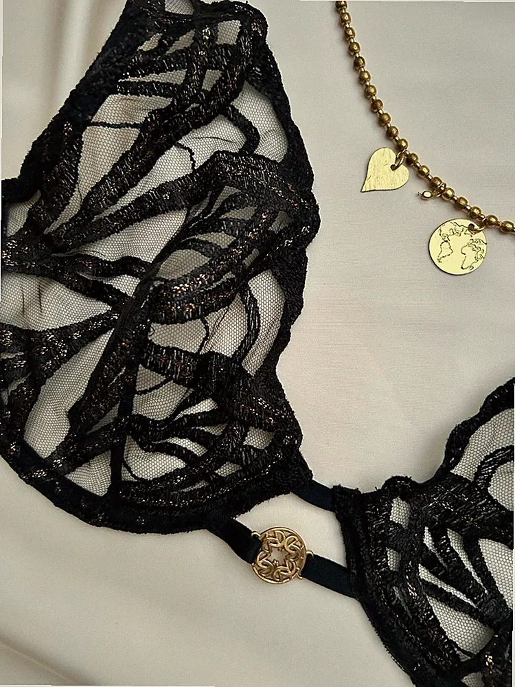 Gold Triangel-BH