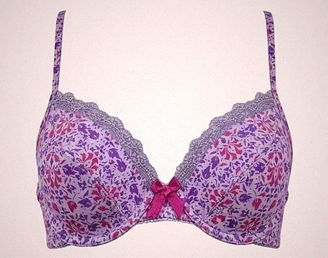 BeeDees BH mit Bügel Lavender Kiss 24 WM 70B 70D Blüten Spitze NEU