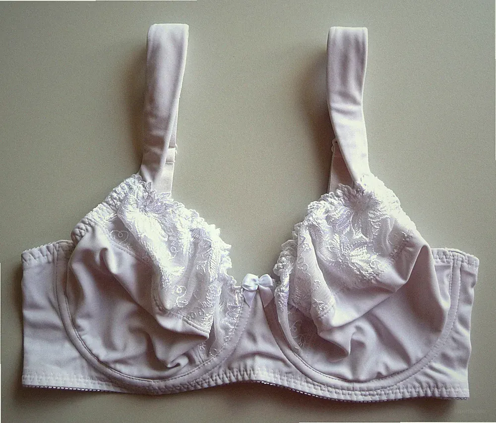 BH 80D mit Bügel weiß florale Spitze Blumen Muster Minimizer semi-transparent