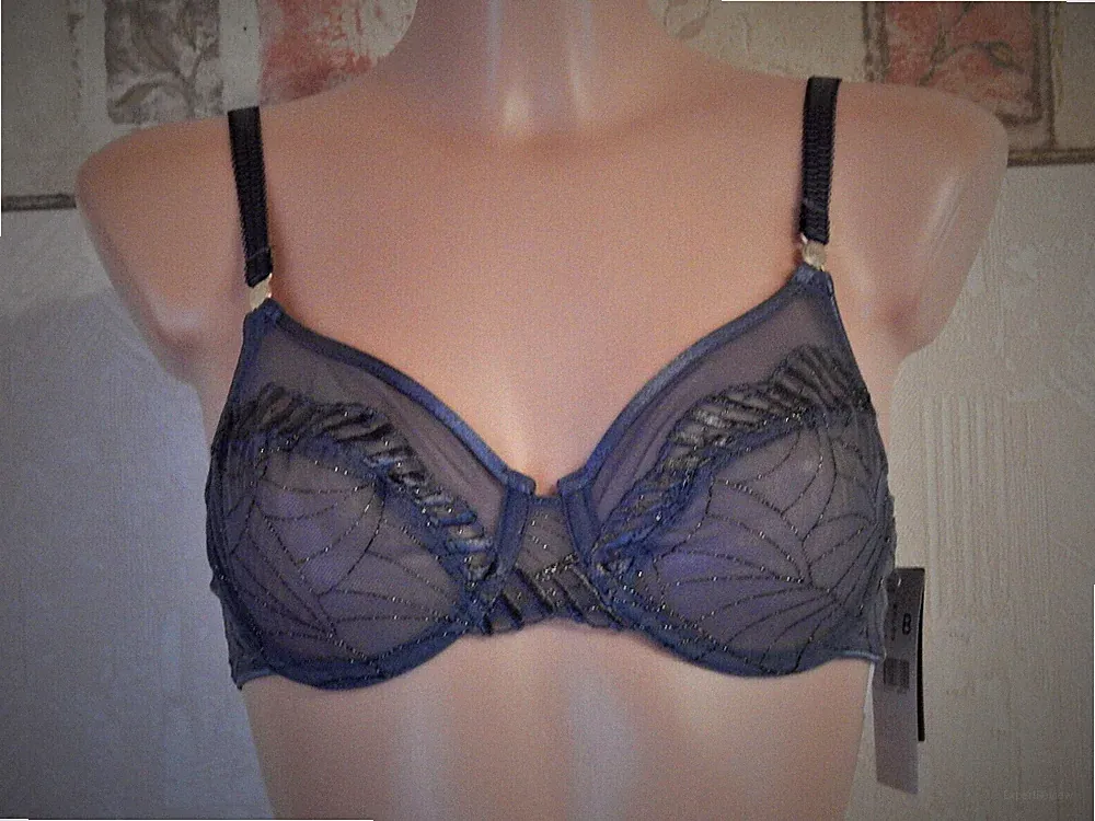 BH Chantelle Mouvance 2322 grün grau neu 70C