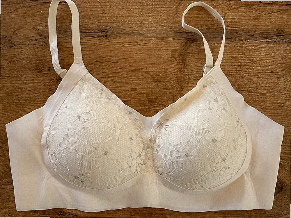 BH Gr. L Nahtlos Creme Damen