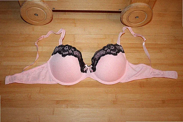 BH ღ Hunkemöller ღ Gr. 70D ღ rosa