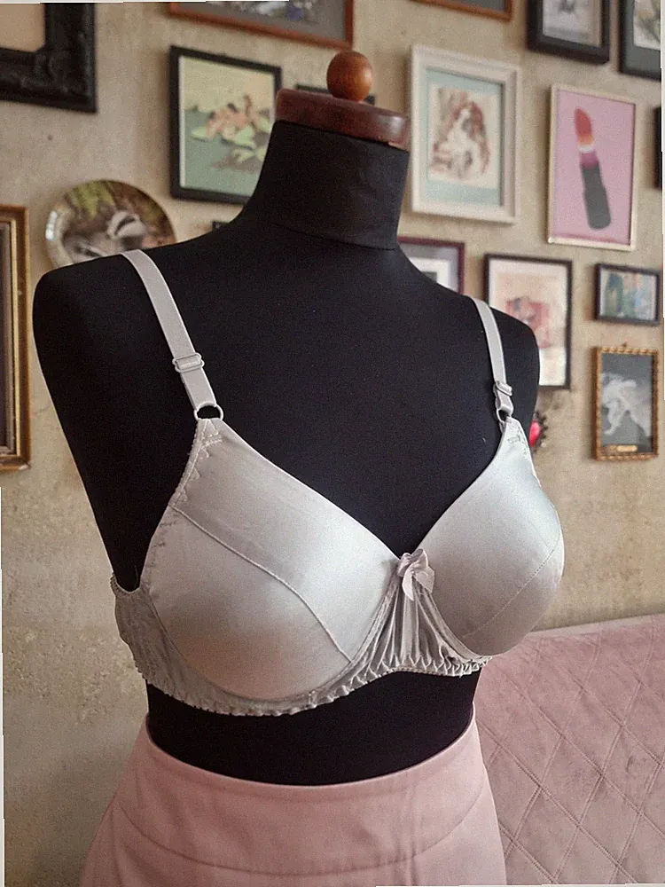 BH Seidensatin 95 B 42 gepolstert ohne Bügel Push Up bügellos Dessous Blau Grau