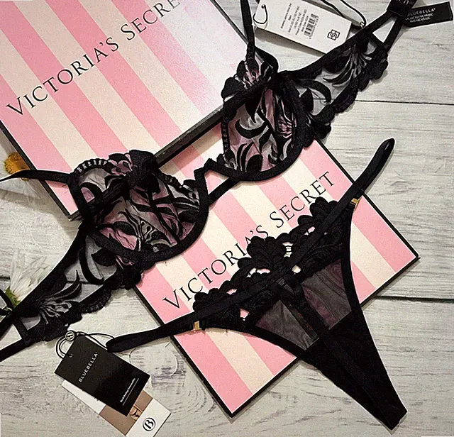 Bluebella Leonora Balconette BH-Set Mit String Semi Sheer Schwarz 32C 41490