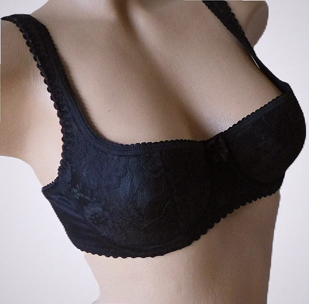 Bügel BH Balconette schwarz Halbschale gepolstert breite Träger Dirndl Dessous