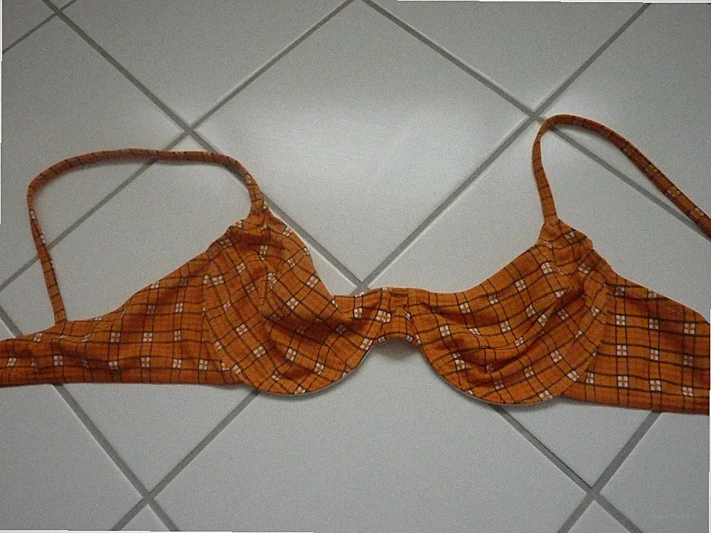 Bügel - BH - orange kariert - Gr. C 42, Clip-Verschluß
