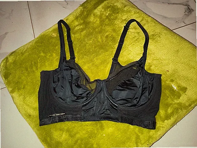 Bügel BH von Marie Jo Größe 75D, Farbe schwarz