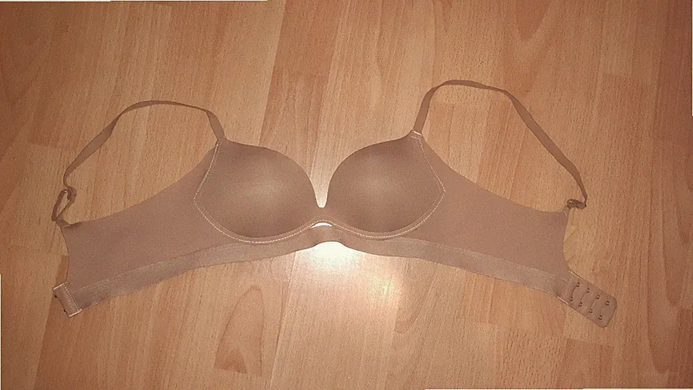 65 Bügelloser BH