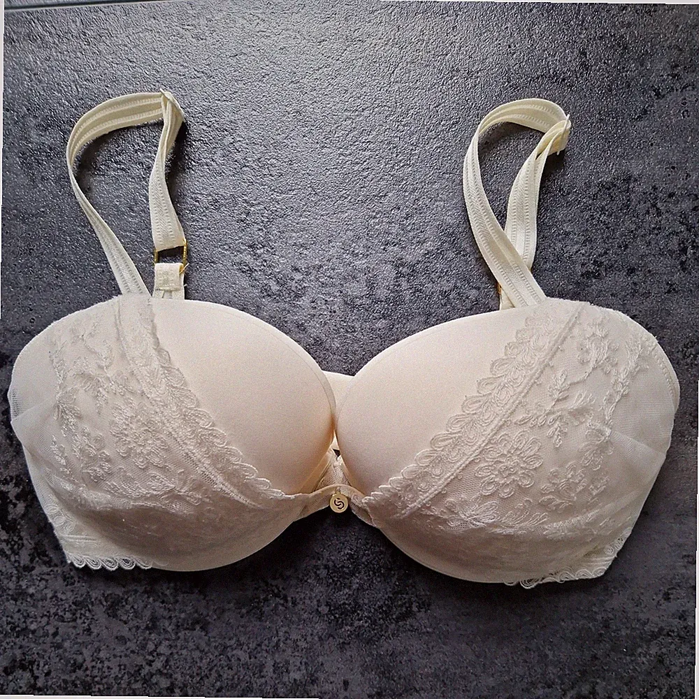 Chantelle Push Up BH 70F 70 F Neupreis 92 Euro