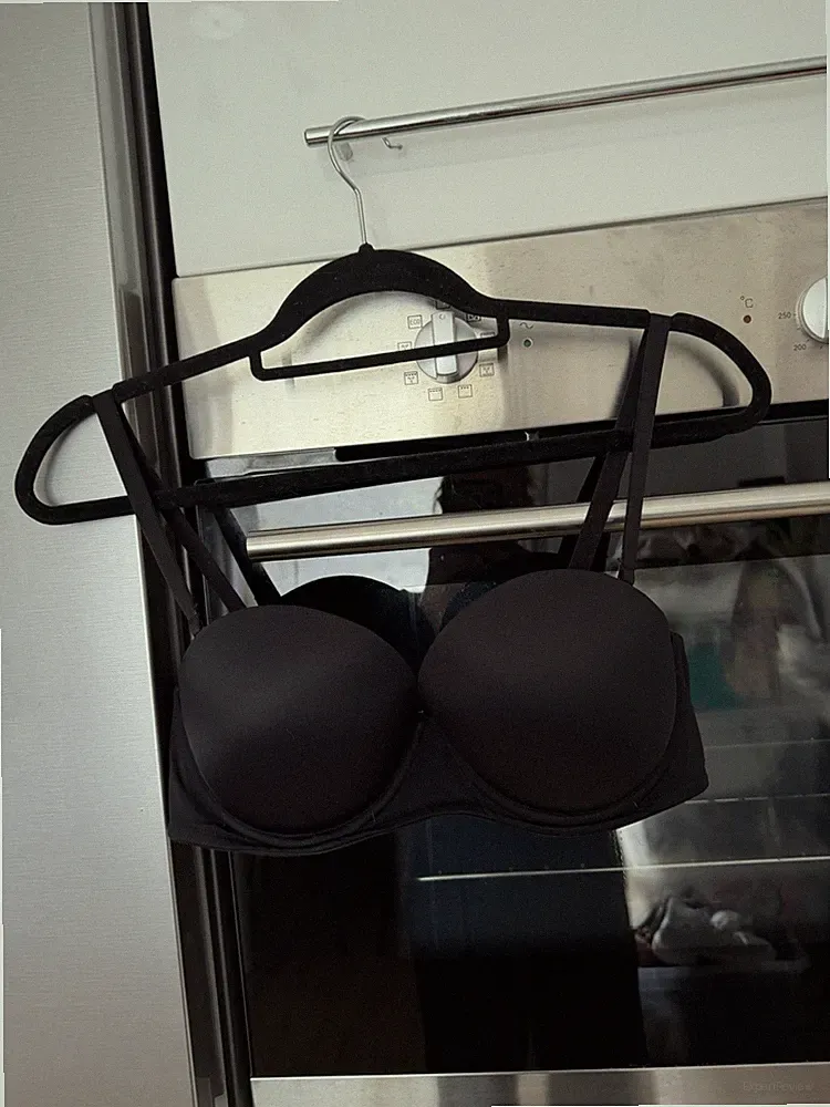 Creamy Fabrics BH trägerlos Push-Up schwarz 85C