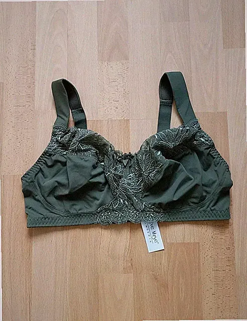 Curve Muse Damen BH grün Größe 95 E bügellos