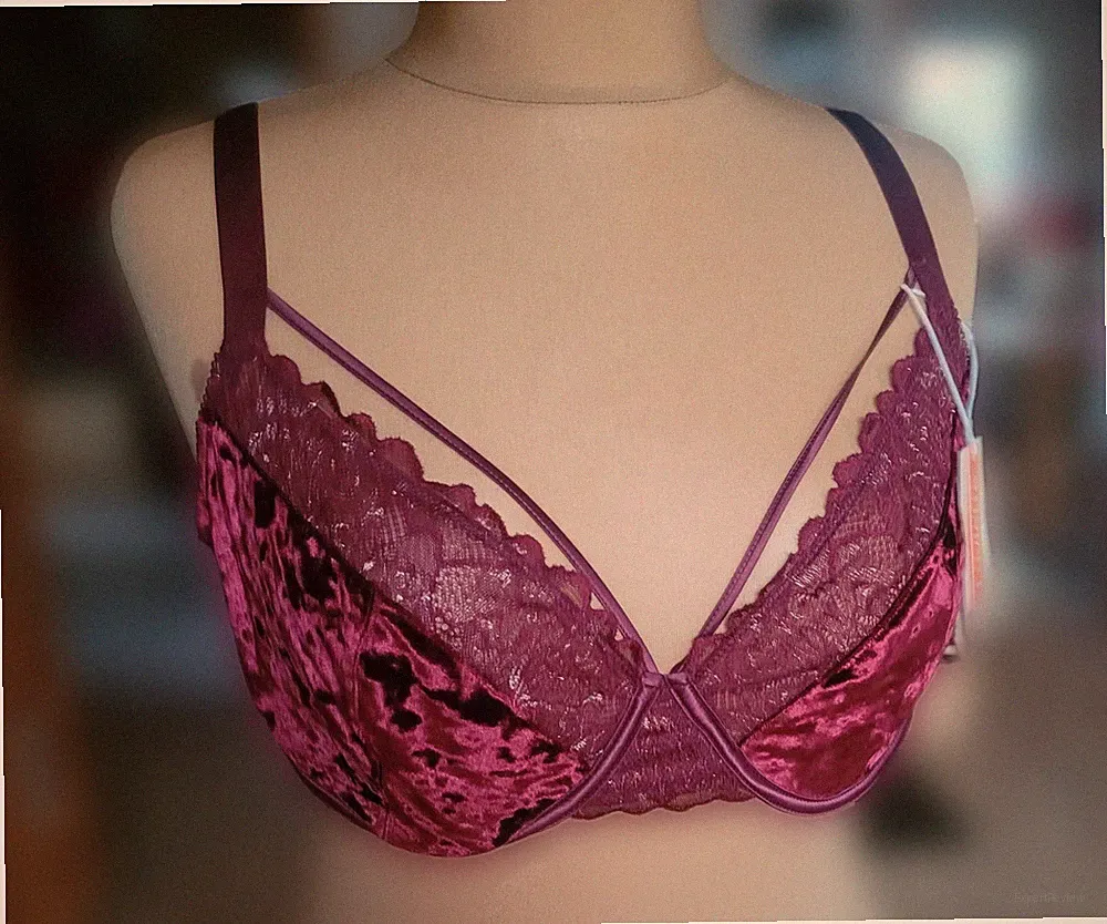 Damen BH 90E Samtoptik neu plus size Große Größen sexy