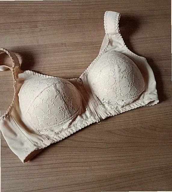 Damen BH Unterwäsche Größe BH 95 B Büstenhalter vorn zum schließen beige