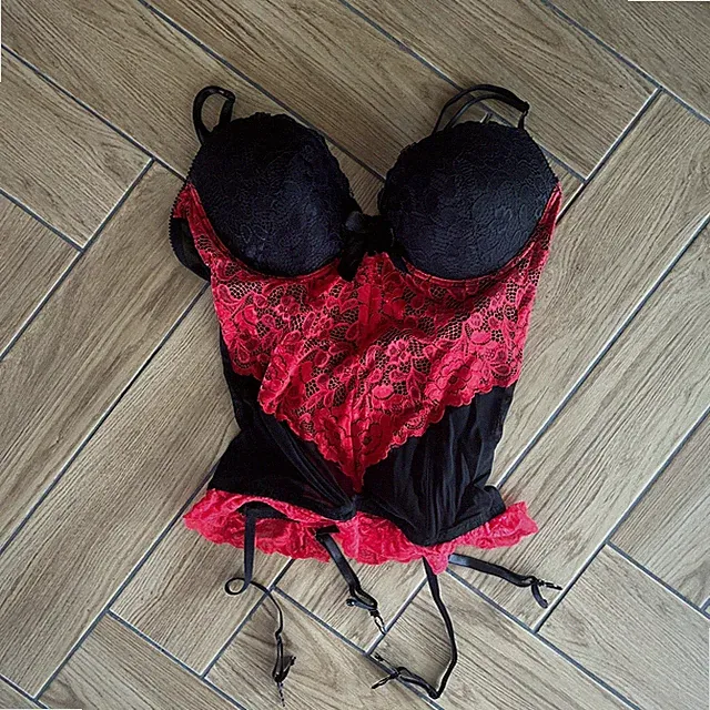 Damen Luxuriöse Nachtwäsche femininer Look, Spitze Korsett Schwarz Rot, M