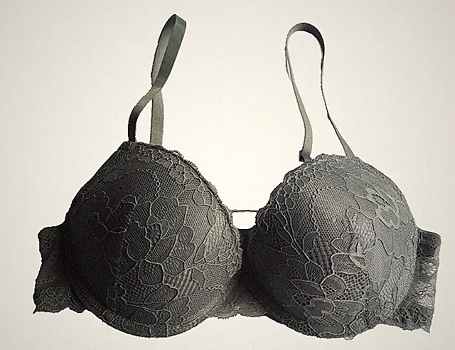 Damen PUSH UP BH blasstürkis mit Spitze NEU mit Etikett