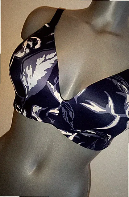 DAMEN Soft BH Schiesser Invisible ohne Bügel Blau-weiss Gr. 85 C sehr bequem !