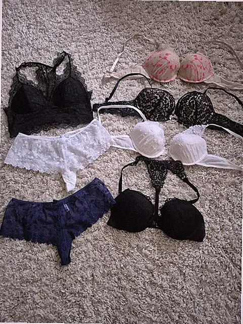 Damen Unterwäsche Paket 5 BH+2 Slips UNGETRAGEN Passionata Chantelle Hunkemöller