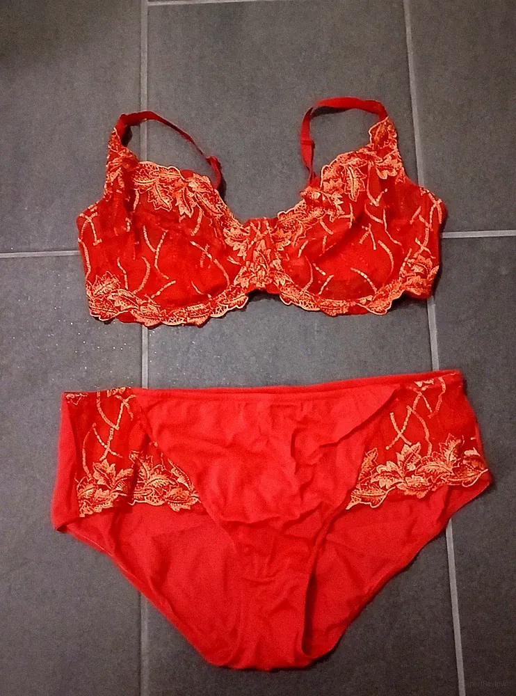 desiree Bügel-BH-Set rot mit Spitze Gr.50 /100D NEU
