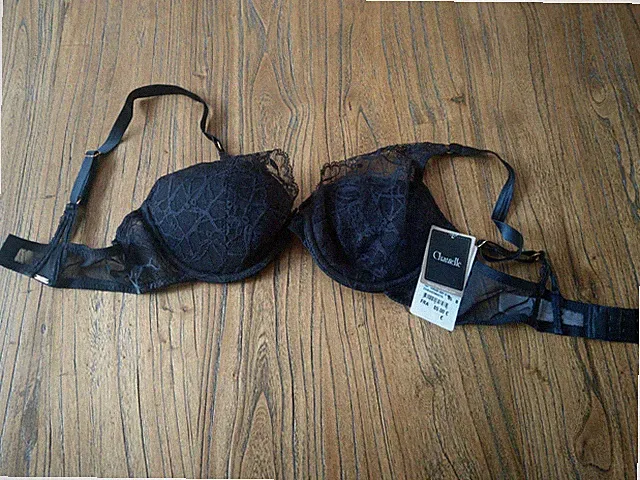 Dessous BH Chantelle schwarz EU 80D FR 95D UK 36D gepolstert Push-up