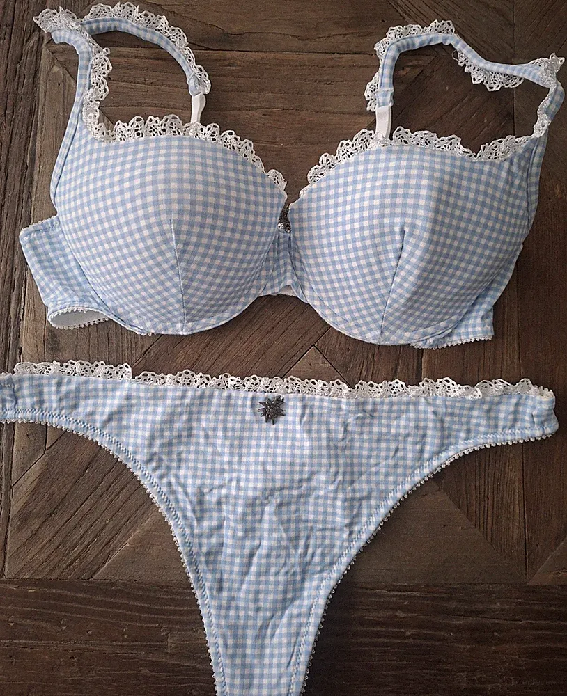 Dirndl Push-up BH und String Triumph 85B