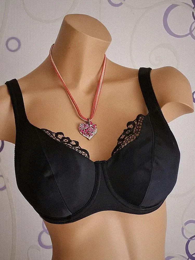 Eleganter Bügel BH mit Spitze von Nuance schwarz Gr 75D NEU