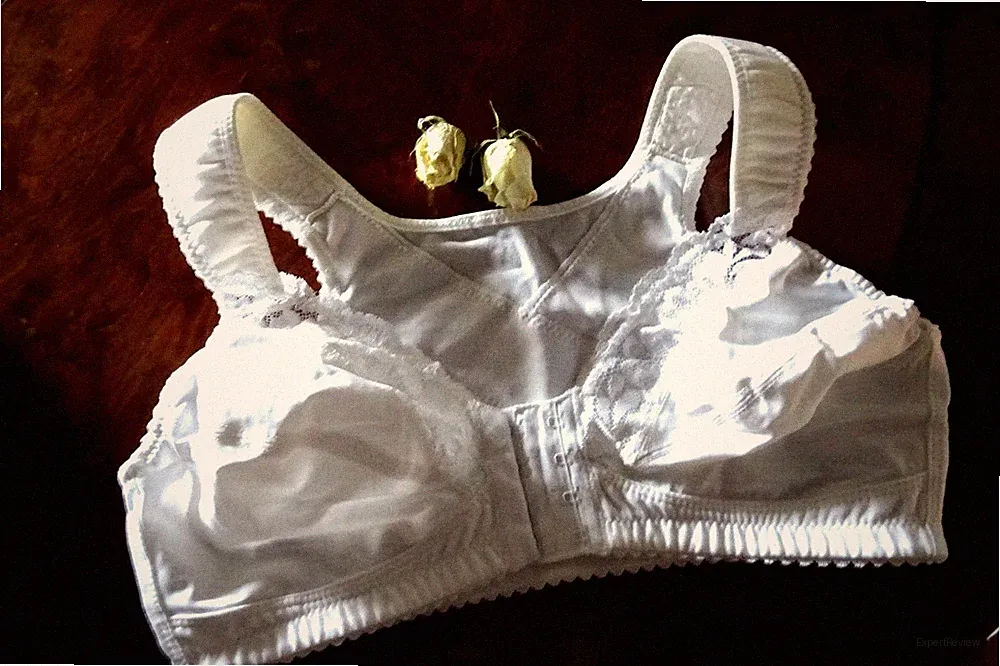 Entlastungs- BH, Sport-BH v. Kudreshov Underwear Gr.85B weiß Vorderverschluss