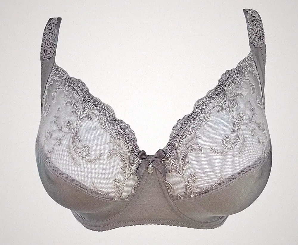 Eprise by Lise Charmel Vollschalen BH mit Bügel Eprise Guipure 85H NEU