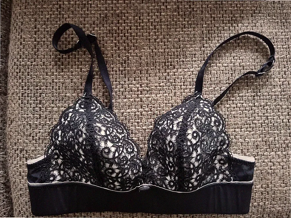Esprit Triangel Bh 70a