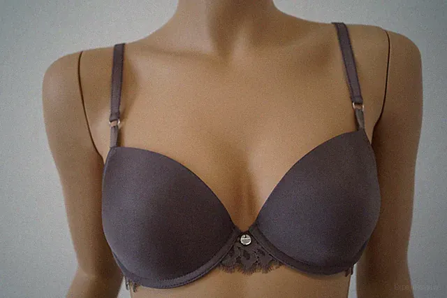 ESPRIT Wattierter Damen Bügel-BH Gr.75 CUP:D taupe 39,99 € NEU