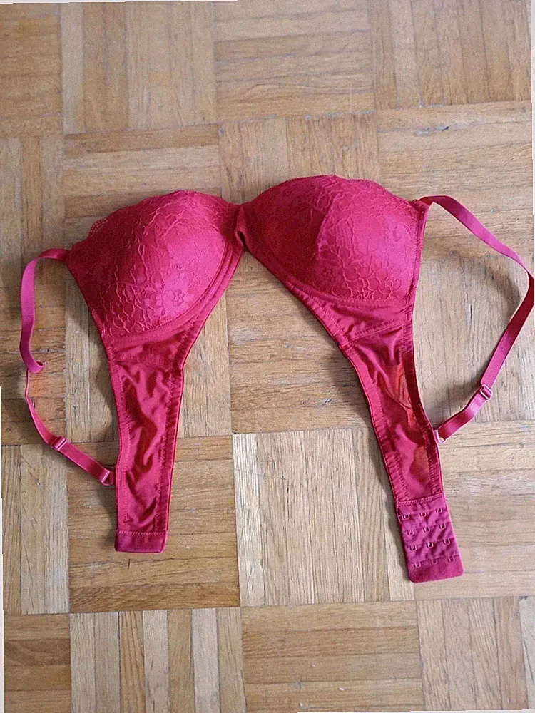 Family Push up BH 85B, neu, sexy, Spitze, in rot