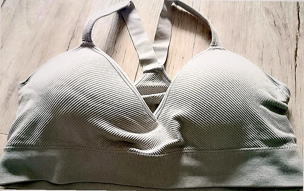 Fitness-/ Sport-BH, hell-grau, geformte/ gepolsterte Cups, Gr. 44/ XL, Cup C
