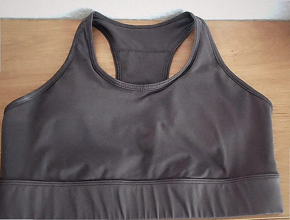 Fitness-/ Sport- Bustier, BH, taupe, Rückentasche, Gr. 42/ L