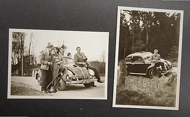 Foto Portrait Mann Frau Posieren VW Käfer 1954 BH Nummernschilder Auto Kfz Bild