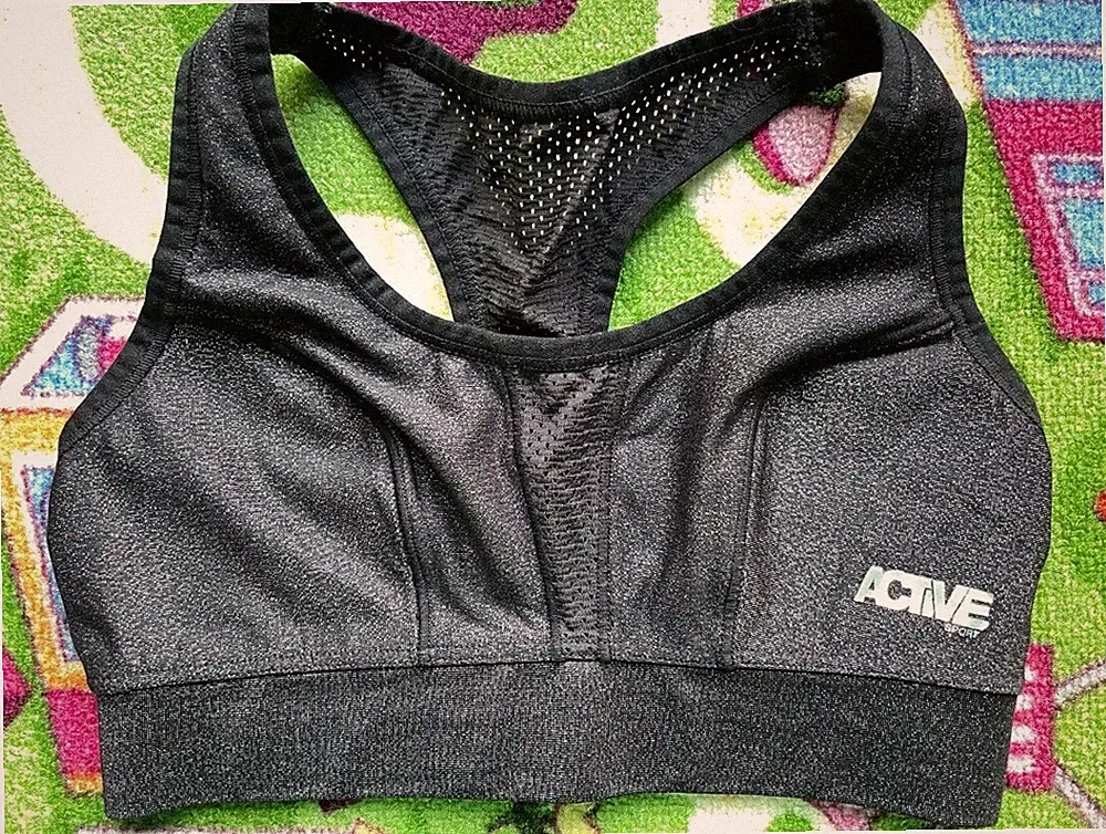 Gina Tricot Sport BH Gr. S - Fitness Top Slimfit (Schwarz Silber Glitzer)