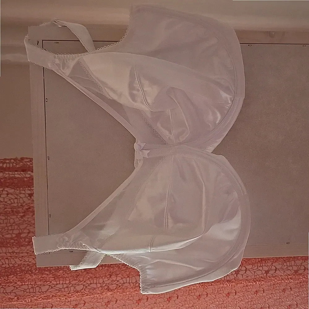 Godesse Bügel-BH 90I Übergröße Weiß mit Schleife, verstellbare Träger