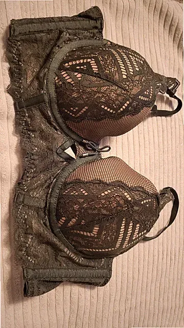 Hunkemöller aus der Kollektion "Danielle van Grondelle"
