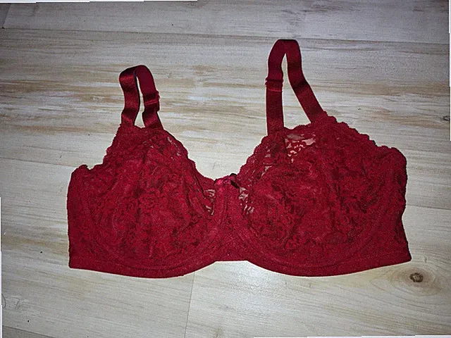 Hunkemöller BH 80 d rot spitze
