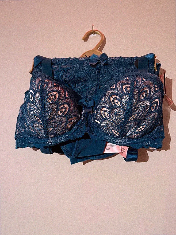 Hunkemöller BH + Slip Set „Latrice Blue Coral“ – Größe 70D & M – Neu mit Etikett