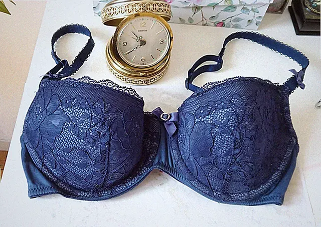 Hunkemöller BH Spitze marineblau 90 / 85 B