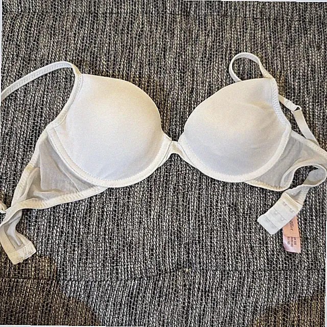 Hunkemöller Bügel-BH Vorgeformt Größe 70D Weiß Wenig Getragen