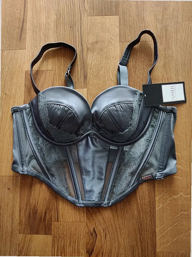 Hunkemöller Longline BH Nicole 75A - Noir Kollektion - Grün - Neu mit Etikett