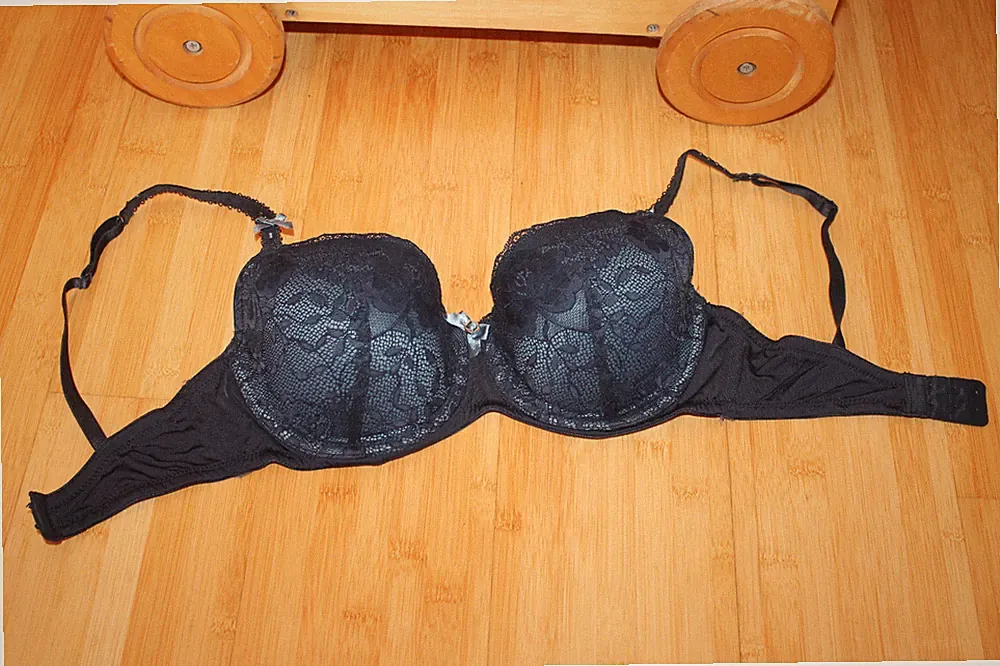 Hunkemöller ღ Schalen-BH ღ Gr. 70E ღ Spitze ღ dunkelblau